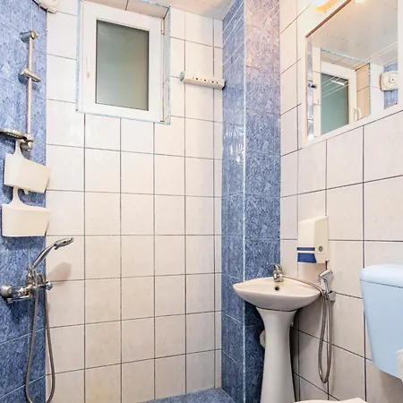Tullip - Two Bedroom * سموليان