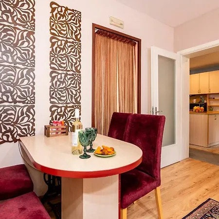 شقة Tullip - Two Bedroom